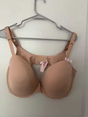 Smooth lightly lined plunge Demi bra Victorias Secret